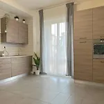 Laura Apartment *